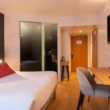 L'amiraute Hotell
