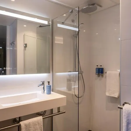 L'amiraute Hotell 4*