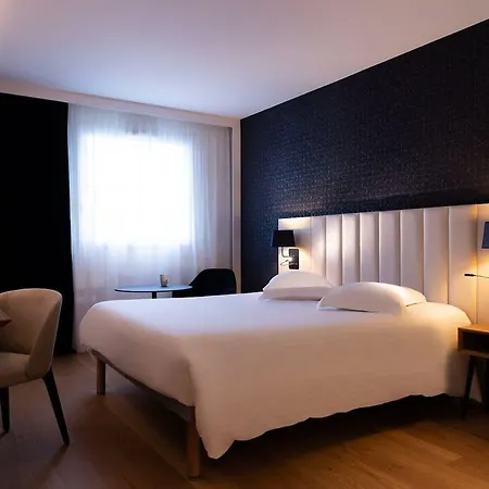 L'amirauté 4*