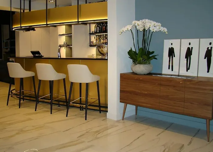 L'amiraute Ξενοδοχείο Μπρεστ