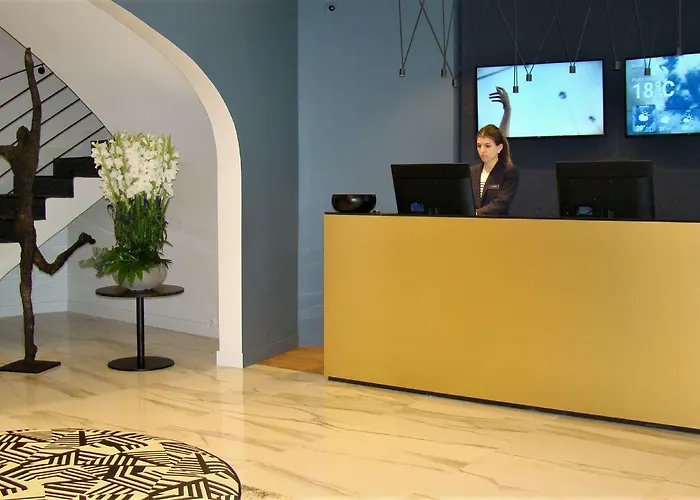 Ξενοδοχείο L'amiraute 4*