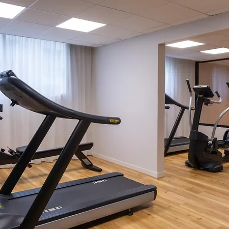 Hotel L'amirauté 4*