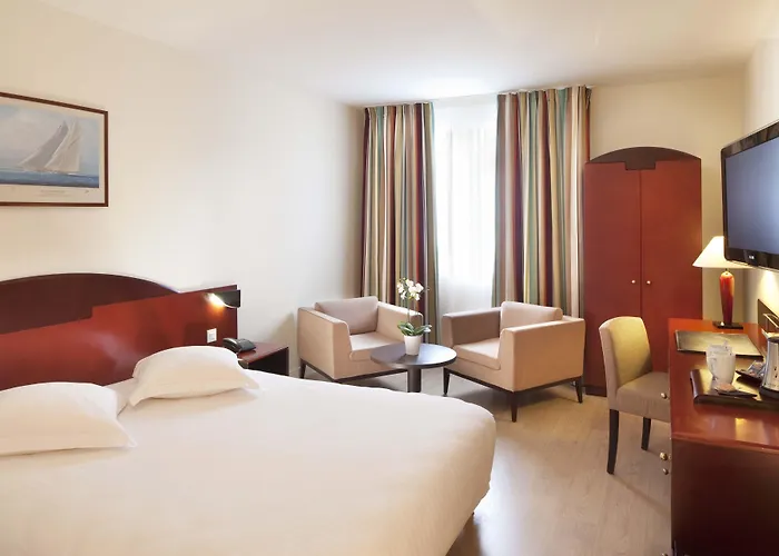 L'amiraute 4* Μπρεστ