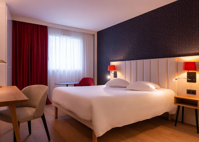 L'amiraute Μπρεστ